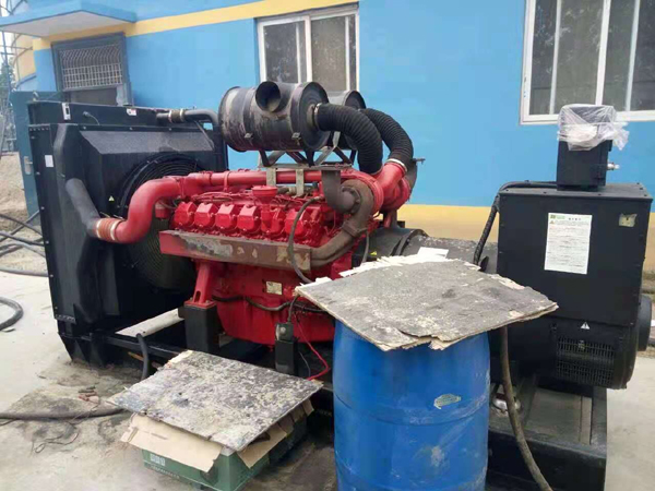 清丰关于柴油发电机组水箱污垢的产生与清理