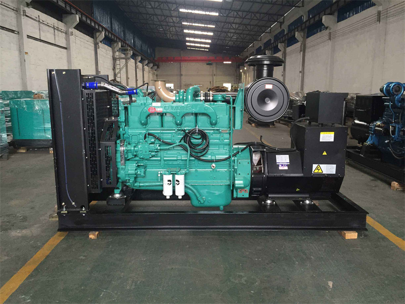 清丰发电机出租租赁如何保证柴油发电机组的正常运行？