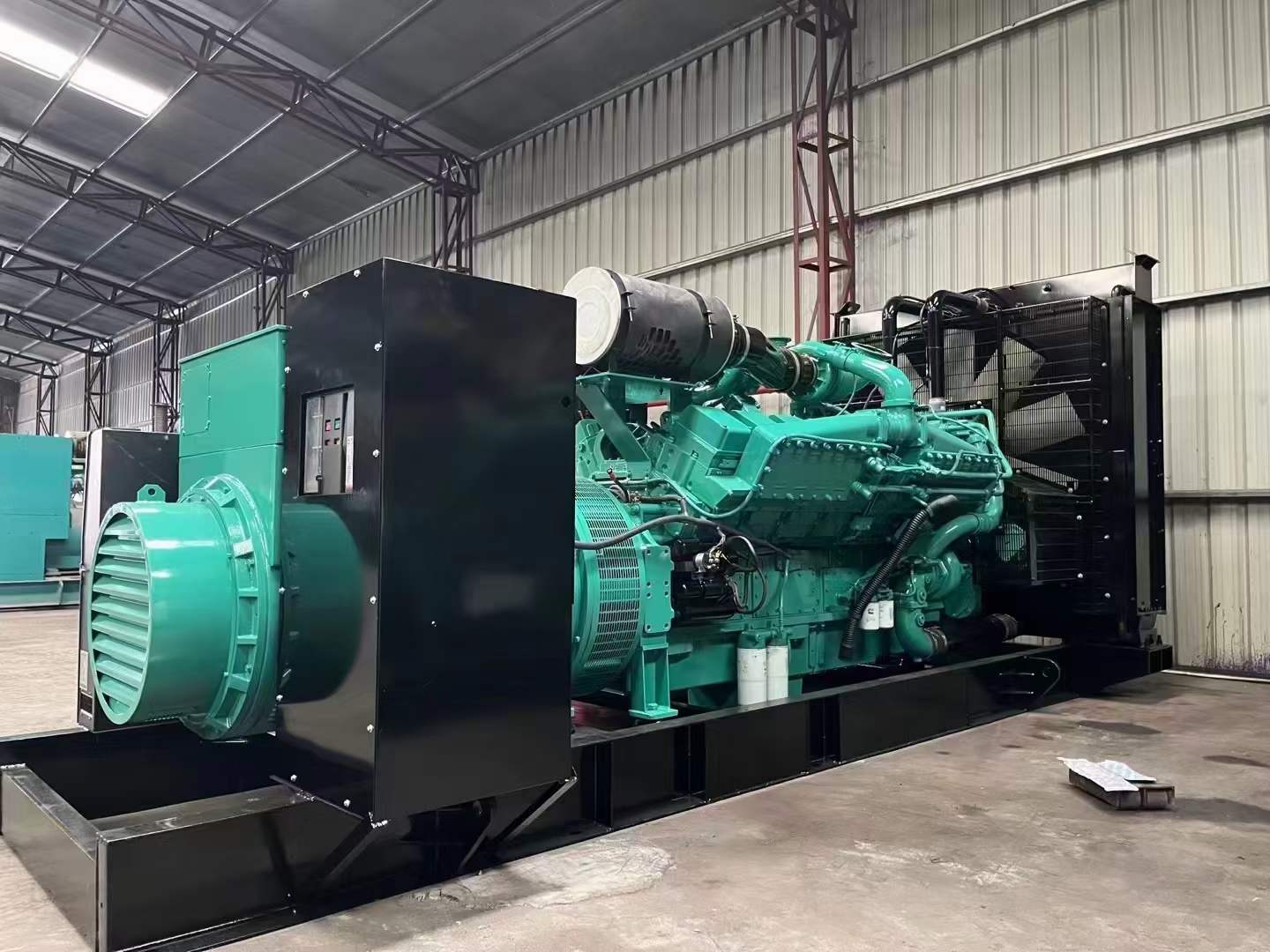清丰如何降低 800kW 柴油发电机输出电流的波动？