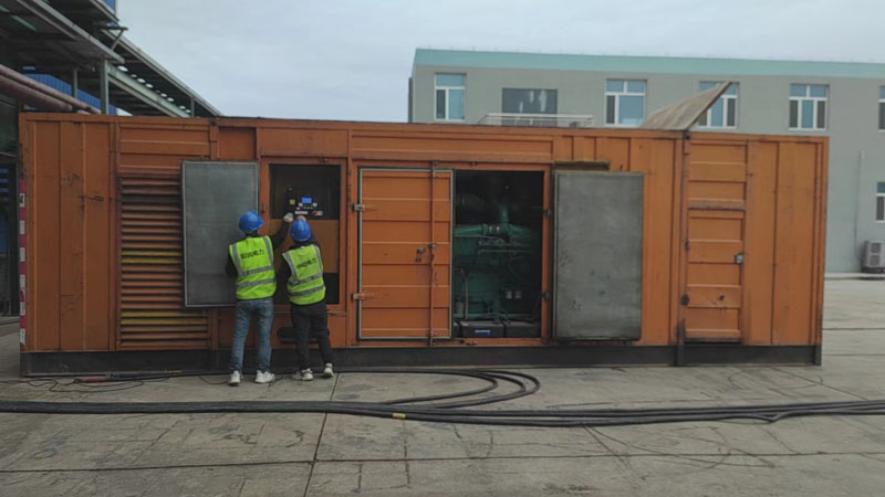 清丰如何检查柴油发电机组的机油油位？